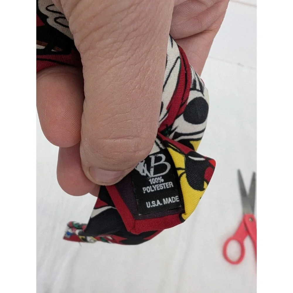 Vintage Disney Mickey‎ Mouse Christmas Tie Balancine Necktie Red 46